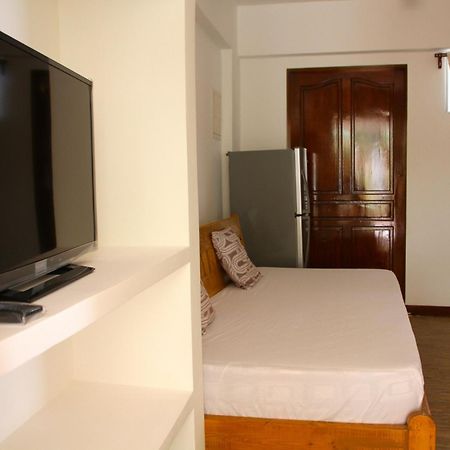 Wind Rider'S Inn Balabag  Room photo